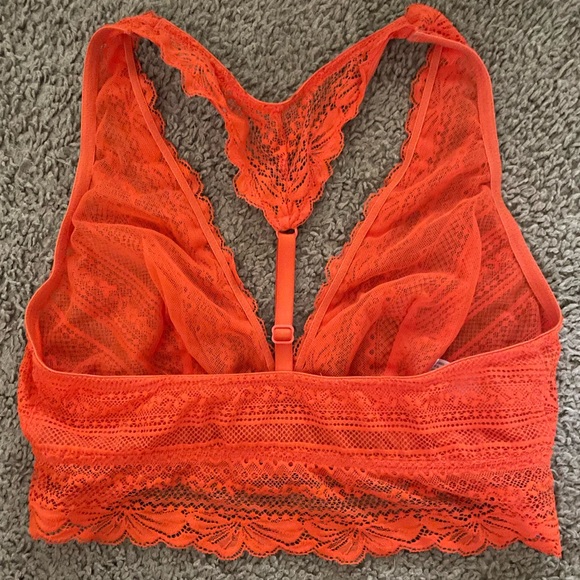 Auden bralette - Picture 2 of 3